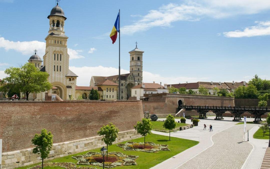 Hortenzia Alba Iulia Dış mekan fotoğraf